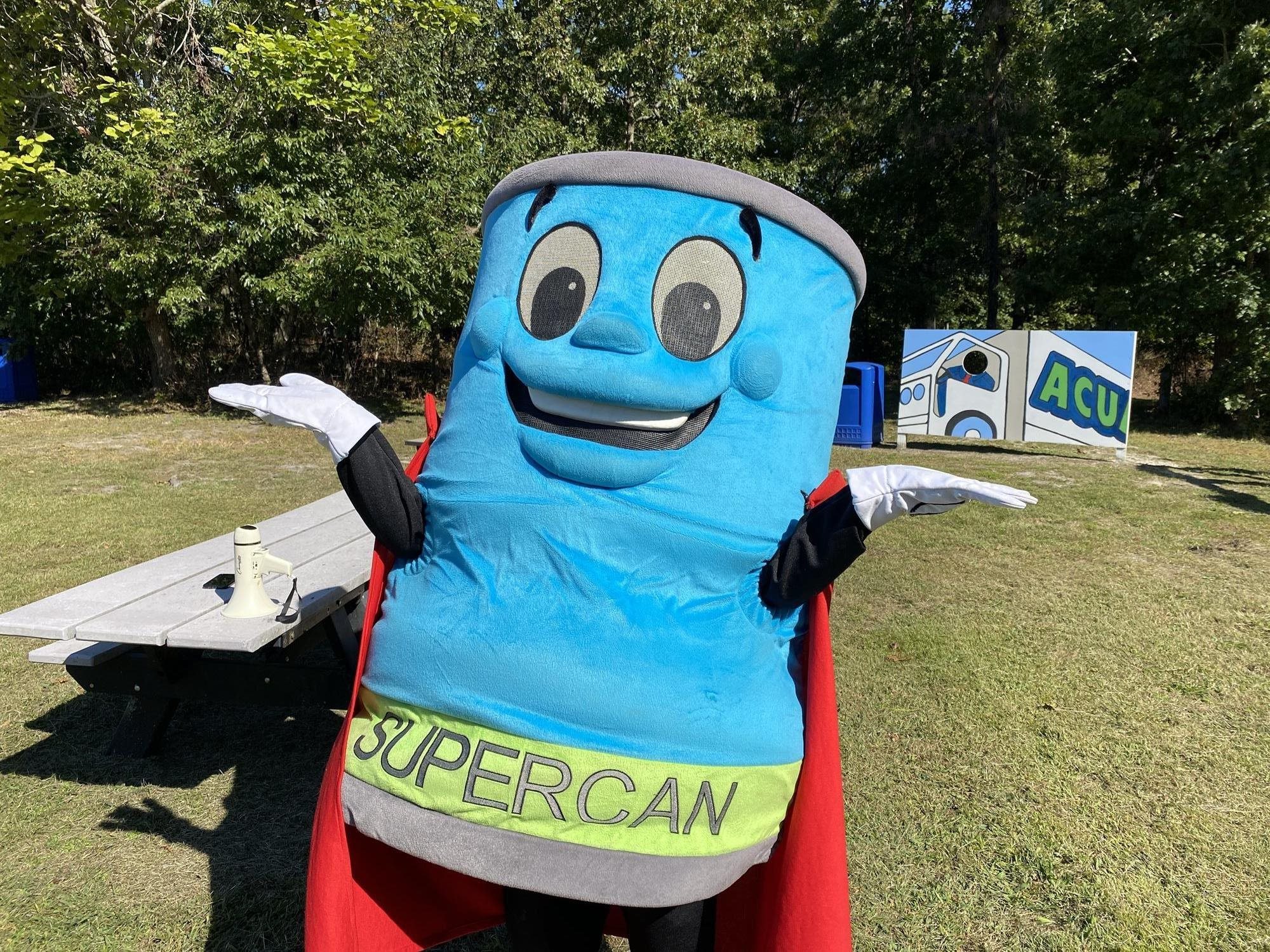 Meet Supercan!