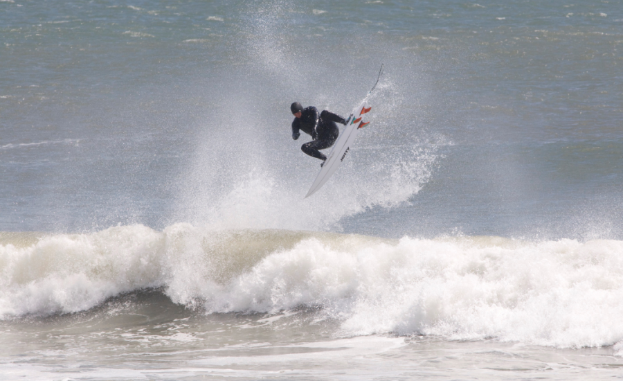 Pete-M-Surf-(3).png